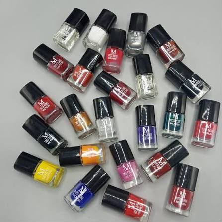Miss Rose Nail Polish Set – 5 Beautiful colours peel off buy 5 get 2 free